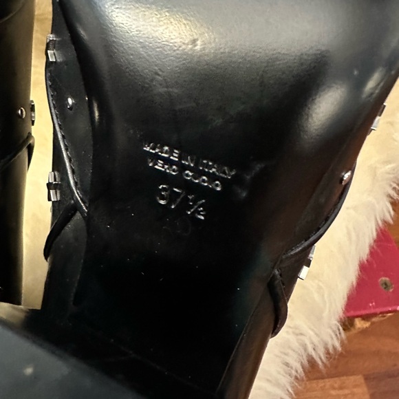 LAURENCE DECADE 37.5 Pete Star Studs black leather heeled bootie boots - Picture 6 of 13